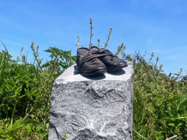 Phizzfest Event: BOOKED OUT Bronze Shoes: Migration and Memory